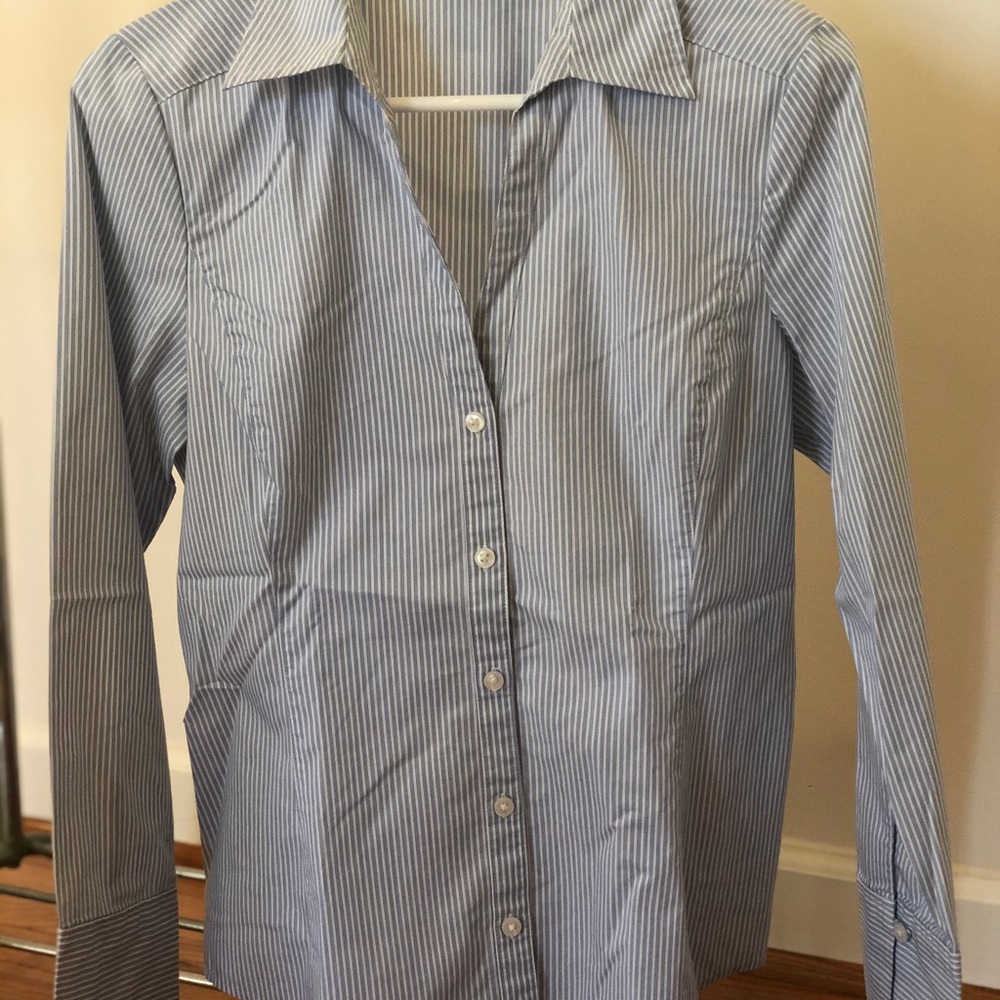 Ann Taylor Women’s Dress Shirt